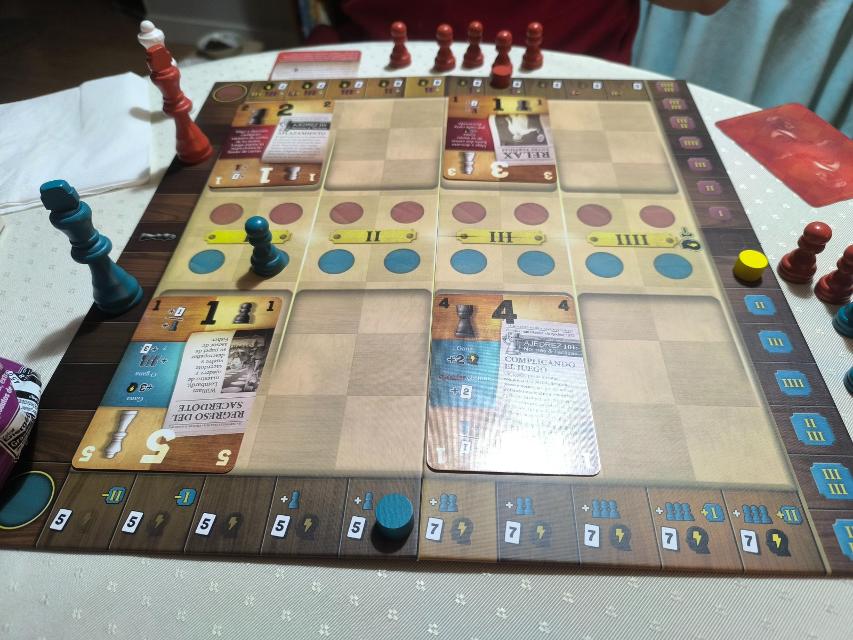 テーブル上のMatch of the Century(写真:Sapinto)