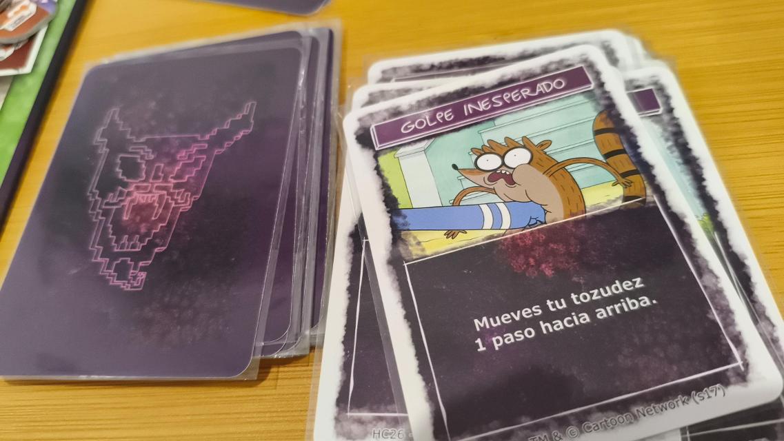 桌上的Historias Corrientes: ¡El parque en peligro!,照片来自 Mochilo