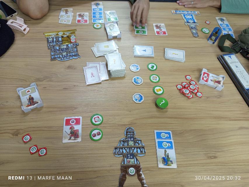 7 Wonders: Architects on the table, photo by MarFe MaAn