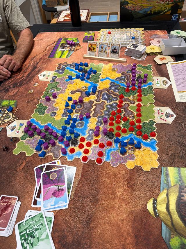 Kingdom Builder: Empire Edition on the table, photo by neogeneration