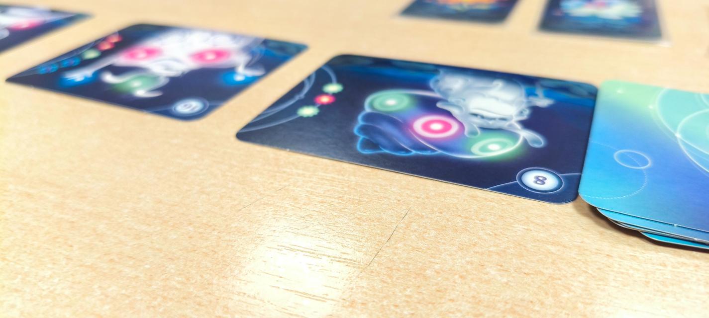 Gloomies on the table, photo by Mochilo