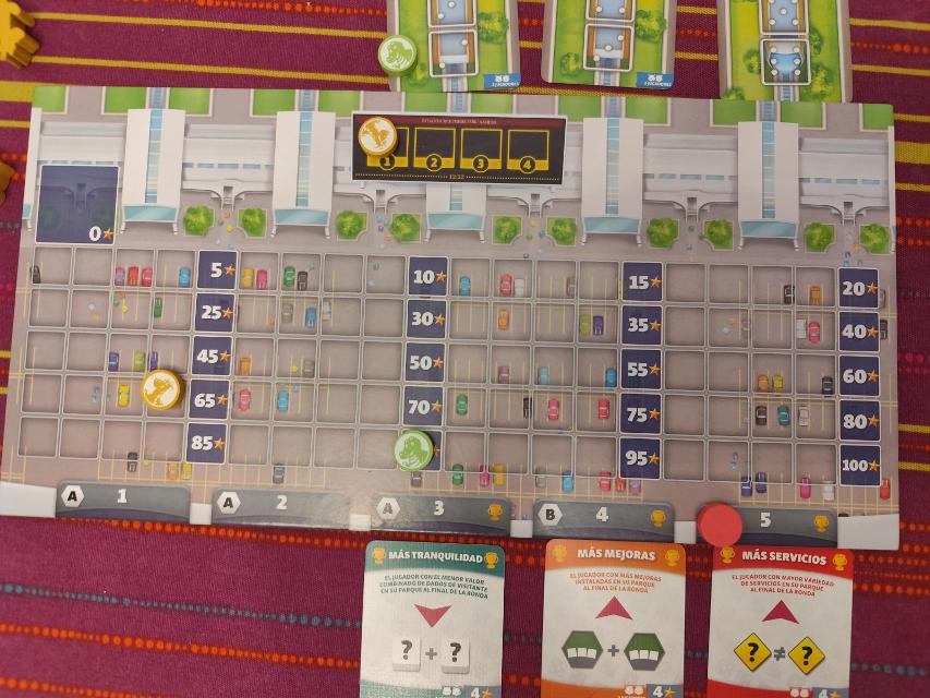 Dice Theme Park na stole, foto: Oliver Hernandez
