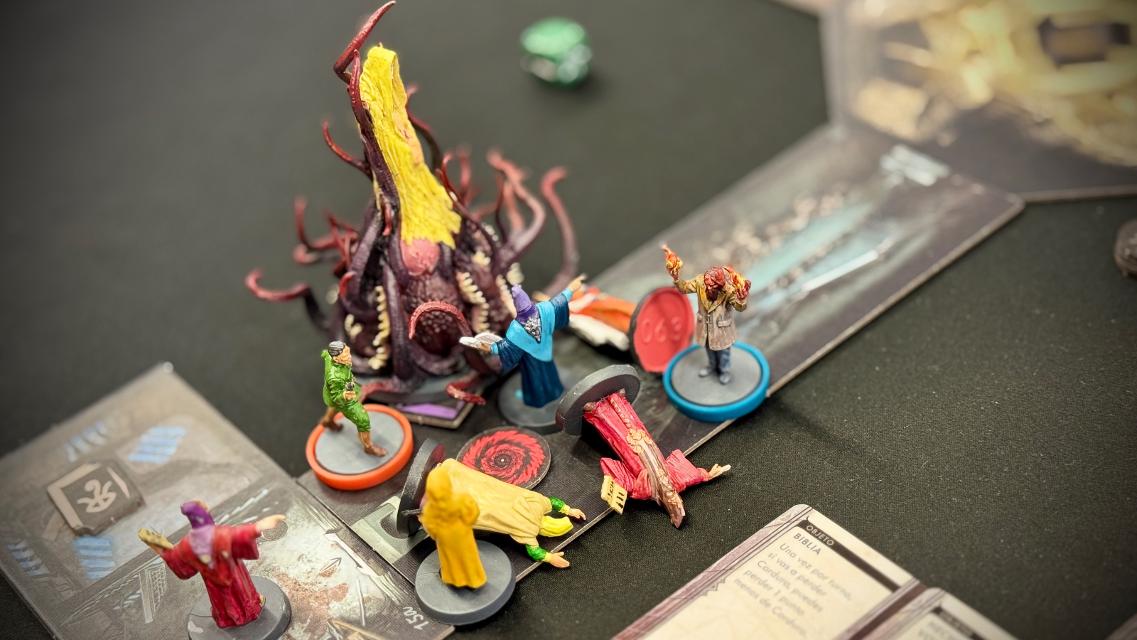 Cthulhu: I smrt může zemřít na stole, foto: Dídac