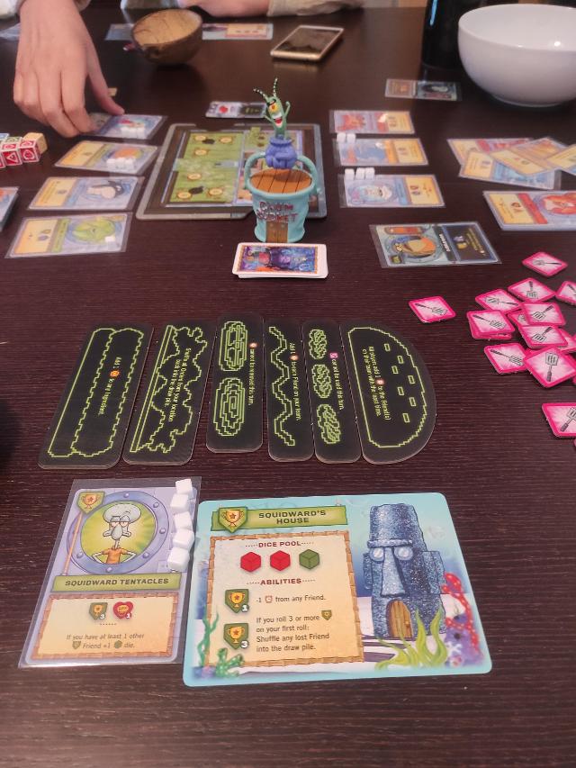 SpongeBob SquarePants: Plankton Rising on the table, photo by Pauliss