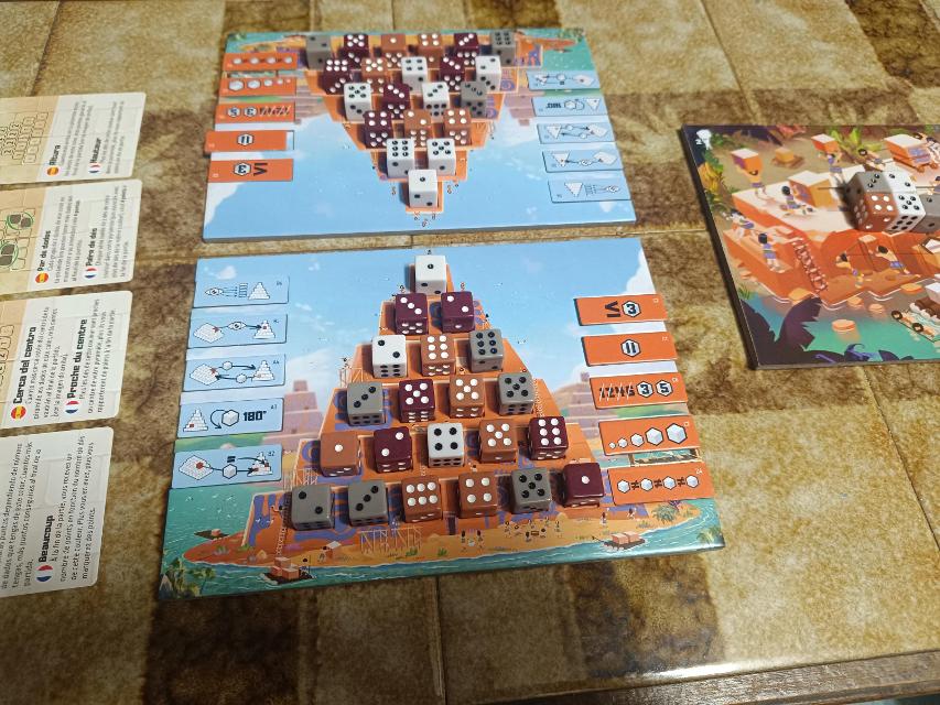 Pyradice on the table, photo by Jamape