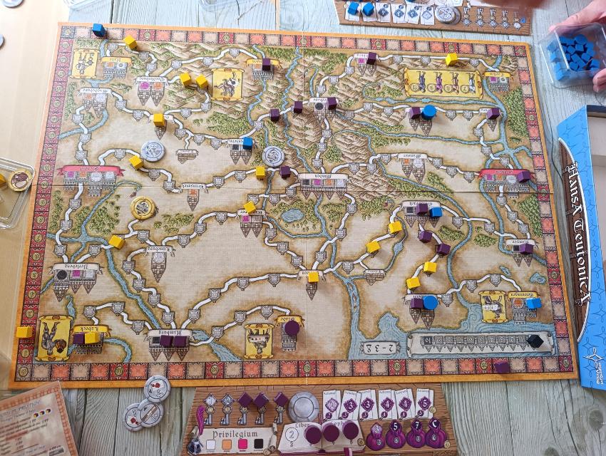 Hansa Teutonica sobre la taula, foto de Japydance