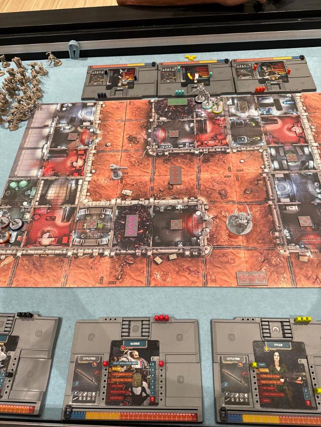 Zombicide: Invader sur la table, photo de neogeneration