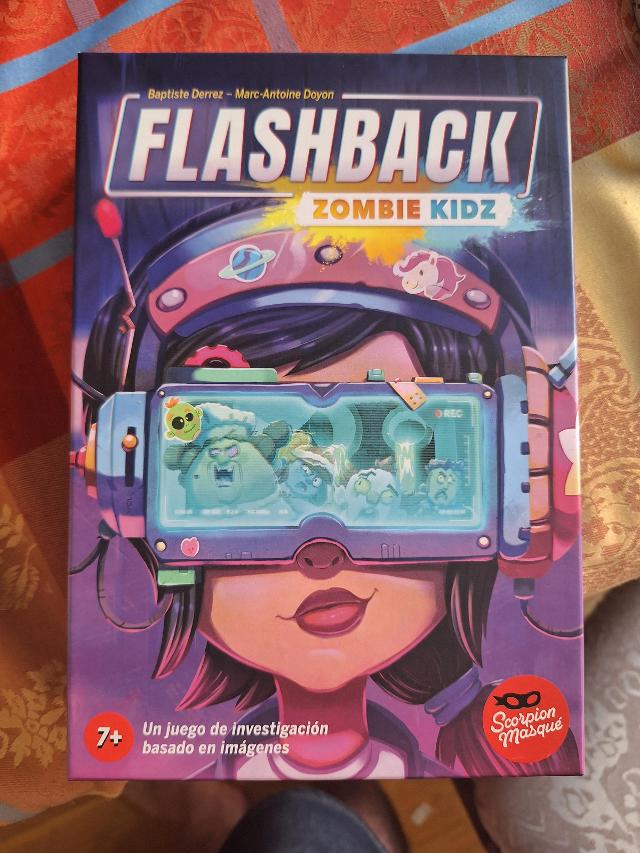 Flashback: Zombie Kidz sul tavolo, foto di Artur Rodríguez Coma