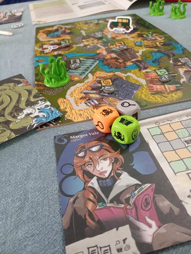 Cthulhu Rift on the table, photo by Ari