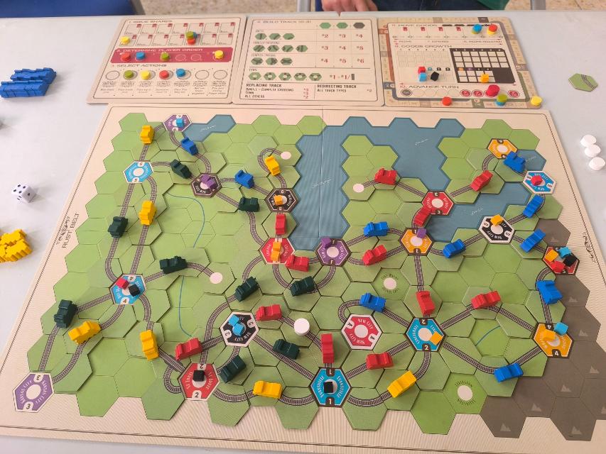Age of Steam sur la table, photo de Sapinto