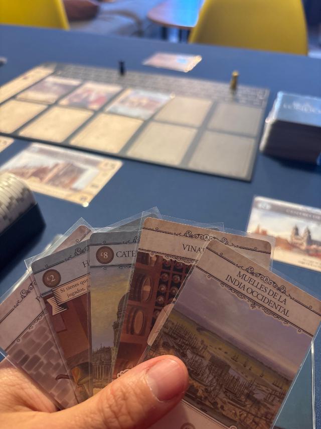 London (Second Edition) on the table, photo by Alba Lo