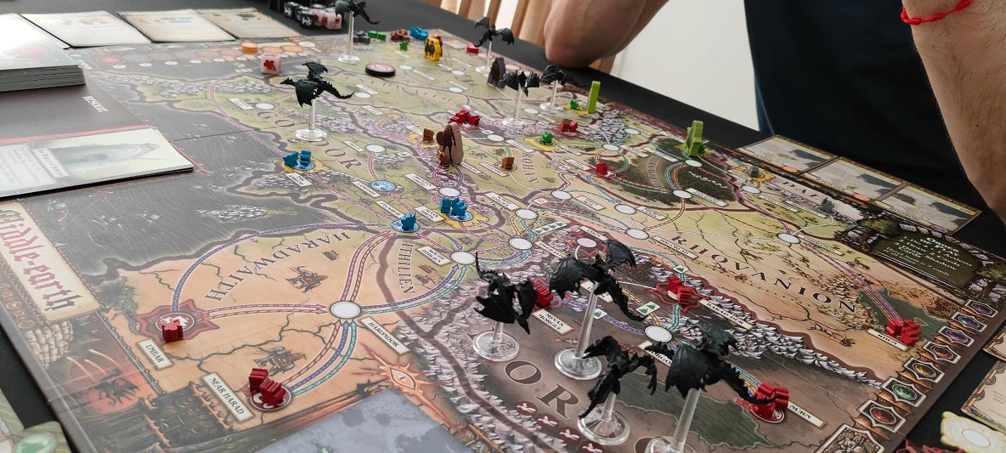 The Lord of the Rings: Fate of the Fellowship on the table, photo by Alejandro S.