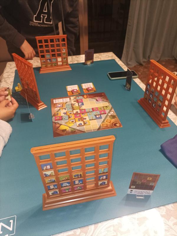 My Shelfie on the table, photo by Raúl