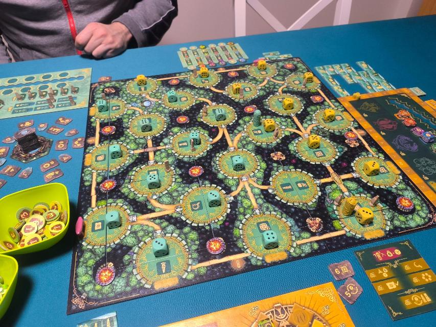 The Druids of Edora on the table, photo by Sapinto