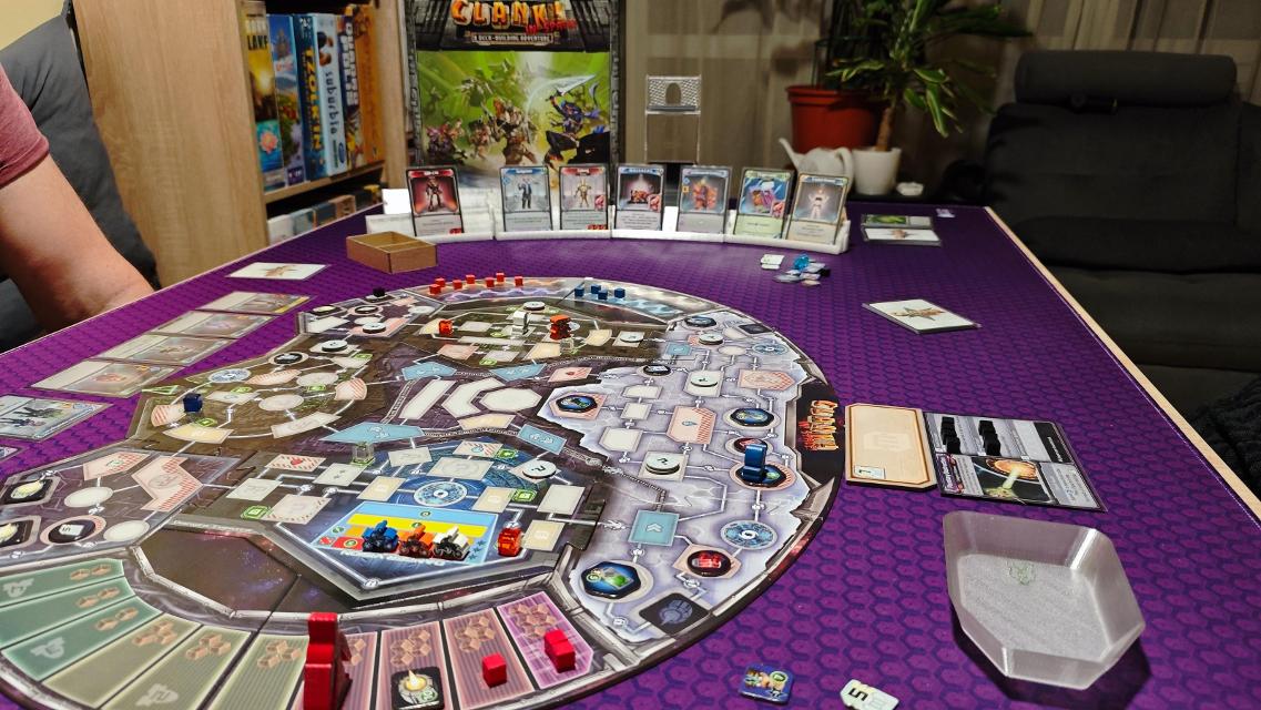 Clank! In! Space!: A Deck-Building Adventure on the table, photo by onyxo