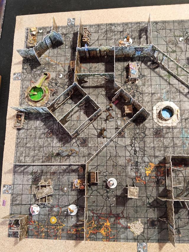 Maladum: Dungeons of Enveron on the table, photo by Morriondo