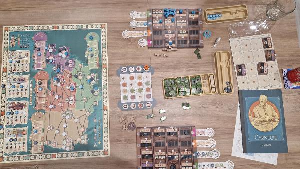 Carnegie on the table, photo by Pere
