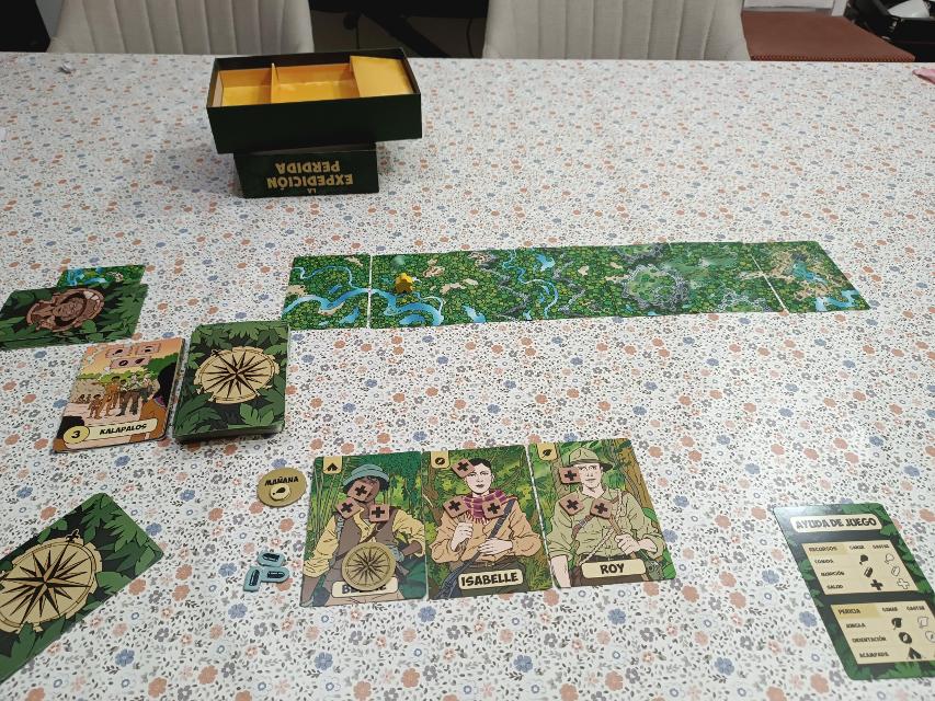 The Lost Expedition on the table, photo by Viafora - Francesc