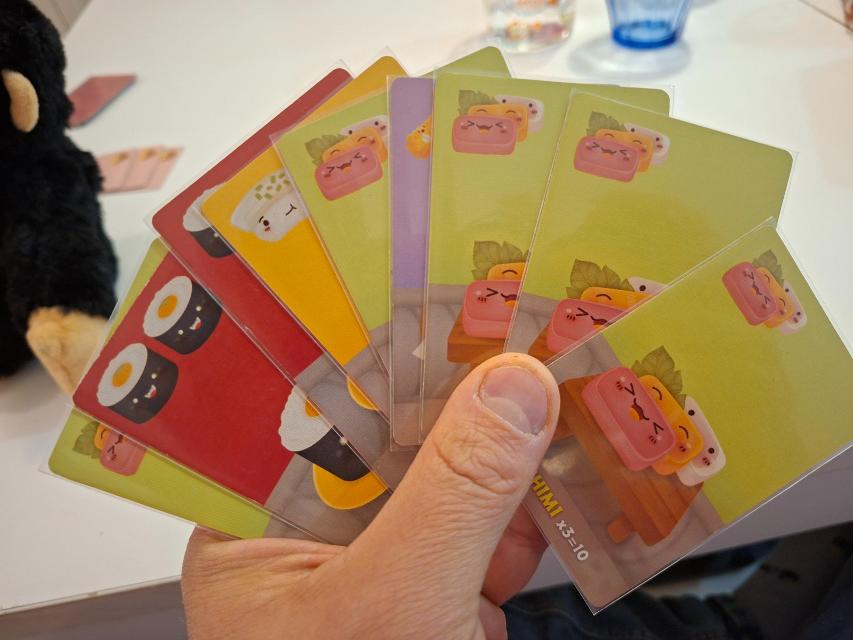 Sushi Go! sur la table, photo de Artur Rodríguez Coma