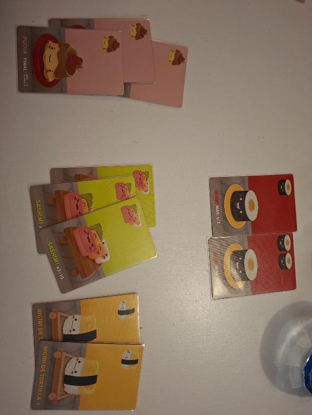 Sushi Go! sur la table, photo de Artur Rodríguez Coma