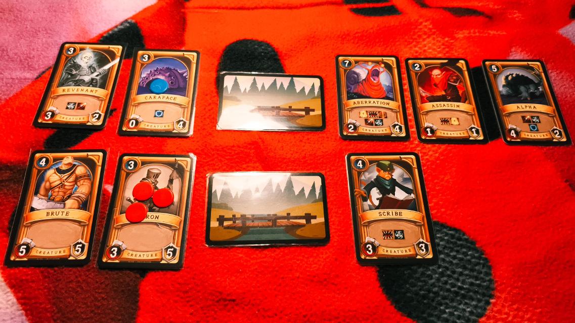 Clash of Decks: Starter Kit on the table, photo by Mochilo