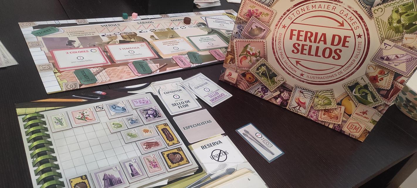 Stamp Swap on the table, photo by Pauliss