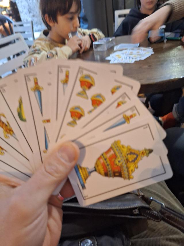 Rummy na stole, foto: Artur Rodríguez Coma