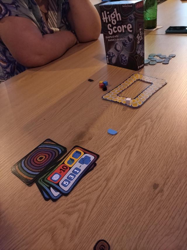 High Score auf dem Tisch, Foto von Amy