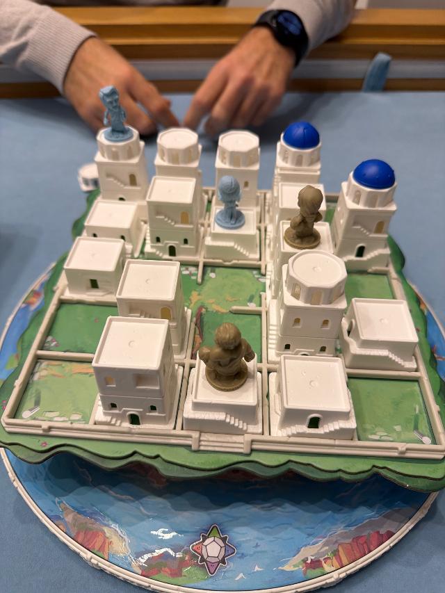 Santorini: Pantheon Edition on the table, photo by neogeneration