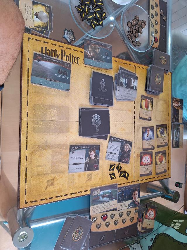 Harry Potter: Kampf um Hogwarts auf dem Tisch, Foto von Artur Rodríguez Coma