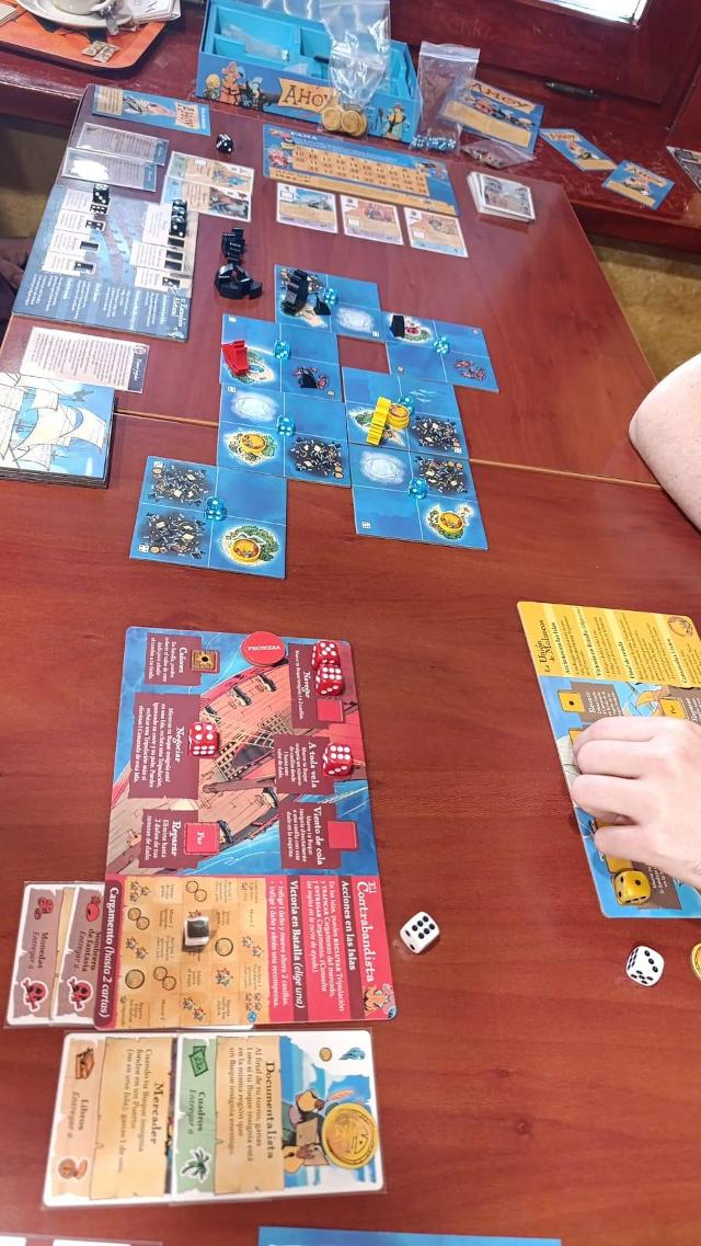 Ahoy na mesa, foto de Shinychi3