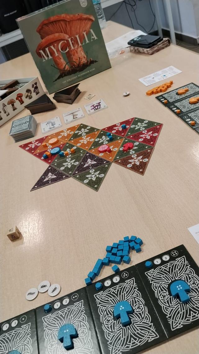 Pilzfest auf dem Tisch, Foto von Amy