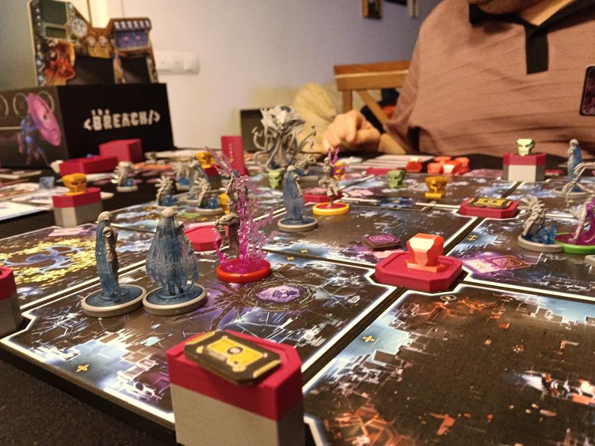 The Breach on the table, photo by Osako