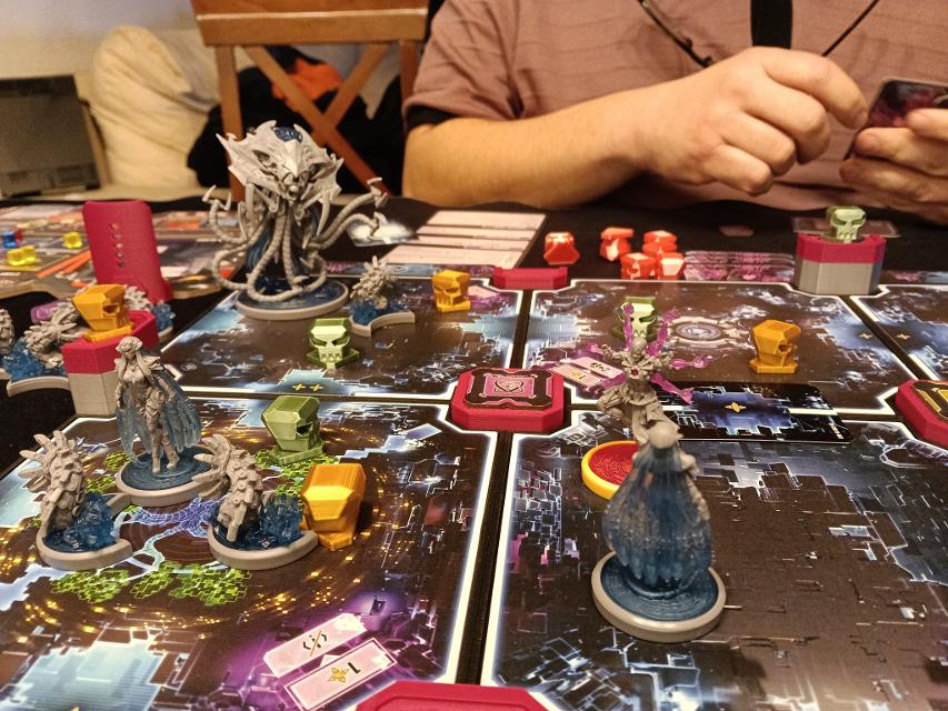 The Breach on the table, photo by Osako