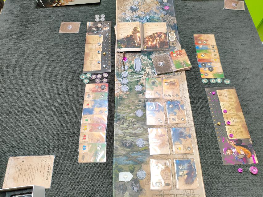 The Witcher: Pfad Des Schicksals auf dem Tisch, Foto von Diego