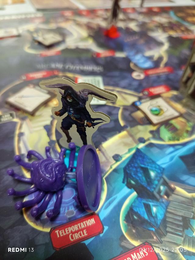 Horrified: Dungeons & Dragons on the table, photo by MarFe MaAn
