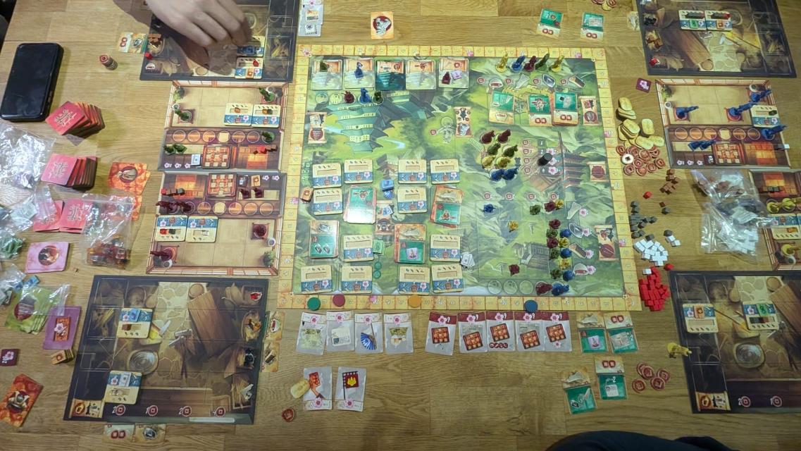 Shogun no Katana på bordet, foto af Juanlu