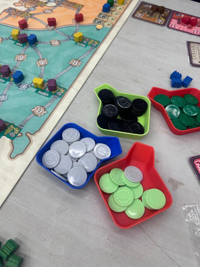 Power Grid Deluxe: Europe/North America on the table, photo by David