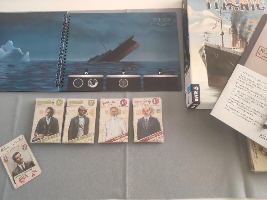 SOS Titanic on the table, photo by Cris