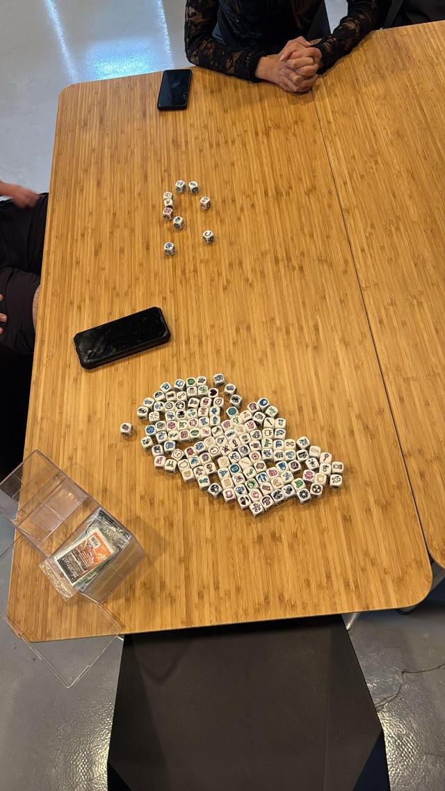 Rory's Story Cubes on the table, photo by Cristian B. Dr4k0s