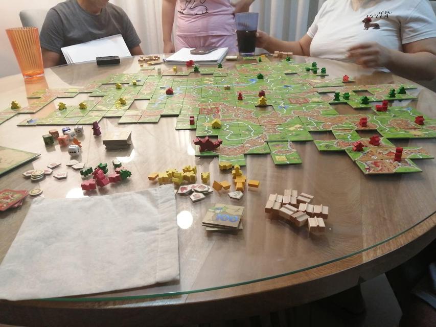Carcassonne Big Box 6 on the table, photo by Alexis Rodríguez