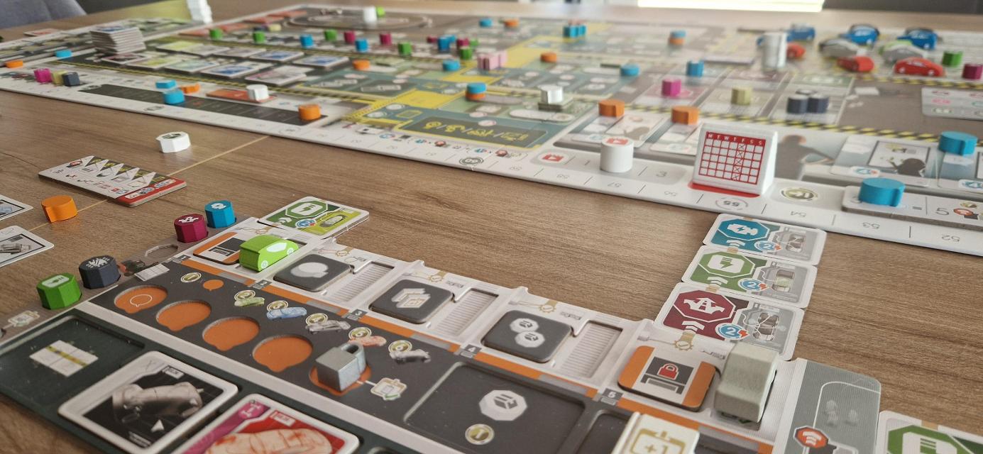 Kanban EV on the table, photo by Pere