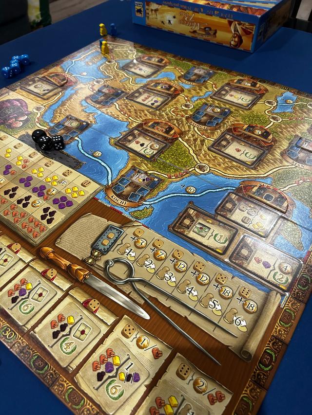 桌上的馬可波羅 Voyages of Marco Polo,照片来自 David