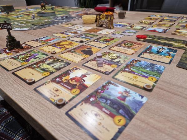 Everdell: The Complete Collection sobre la taula, foto de Pere