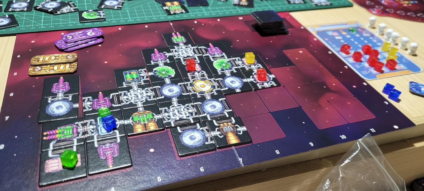 Galaxy Trucker (Second Edition) på bordet, foto af AtomicFenix