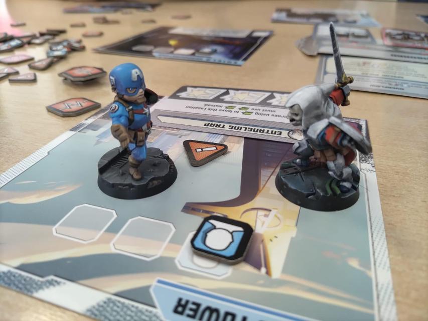 Marvel United sobre la taula, foto de Amy
