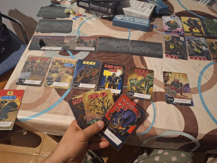 Judge Dredd: The Cursed Earth on the table, photo by Artur Rodríguez Coma