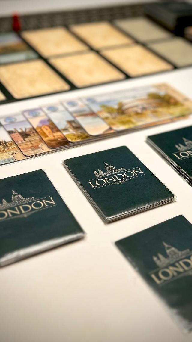 London (Second Edition) on the table, photo by Andres