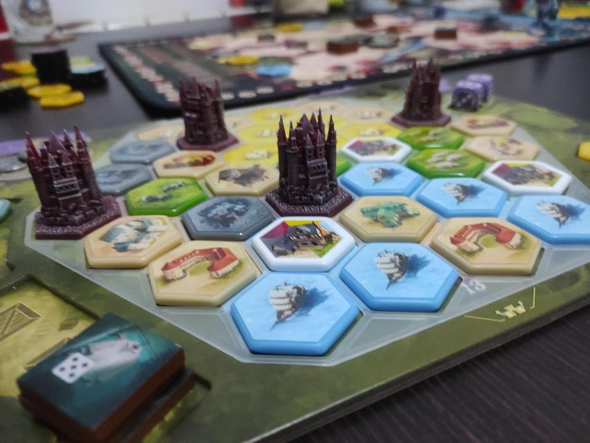 The Castles of Burgundy: Special Edition на масата, снимка: Pauliss