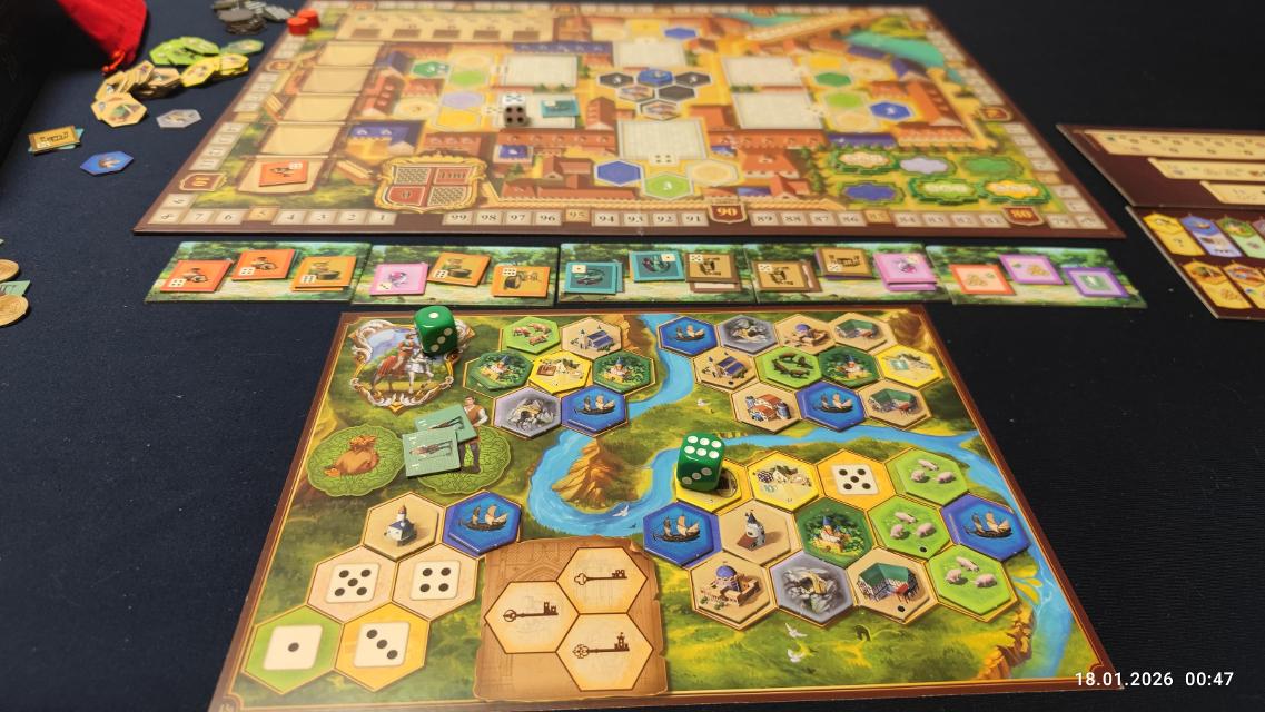 The Castles of Burgundy on the table, photo by FazerGD